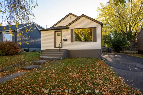 163 Mckibbin Street — photo 2