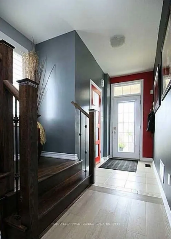 66 Vinton Road — photo 2