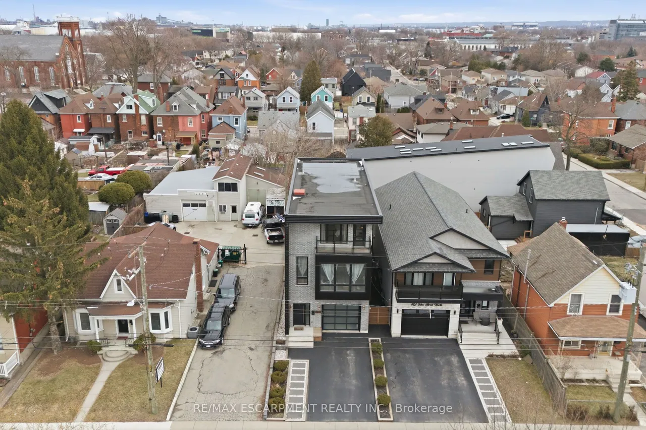 414 JOHN Street — photo 49